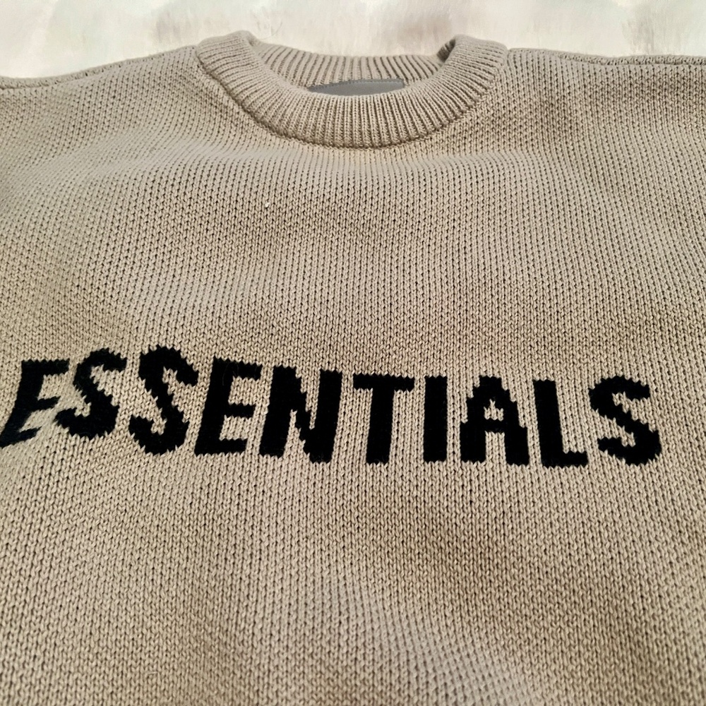 Essentials Sweater - Picture 2 of 4
